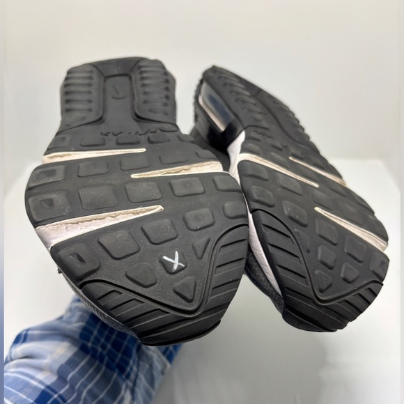 Nike Air Max 2090 Black Grey Men’s Size 11.5 CK2612-002 Running Sneakers Shoes - Picture 9 of 13